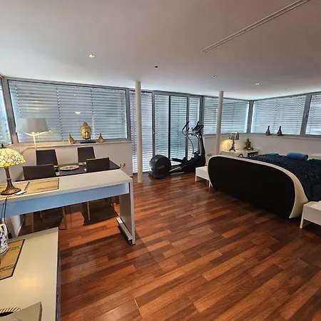 דירה Riverside Loft - Castle View & Free Parking & Terrace