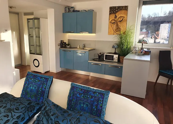 Riverside Loft - Castle View & Free Parking & Terrace Appartamento *