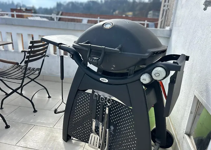 Riverside Loft - Castle View & Free Parking & Terrace Appartamento Lubiana